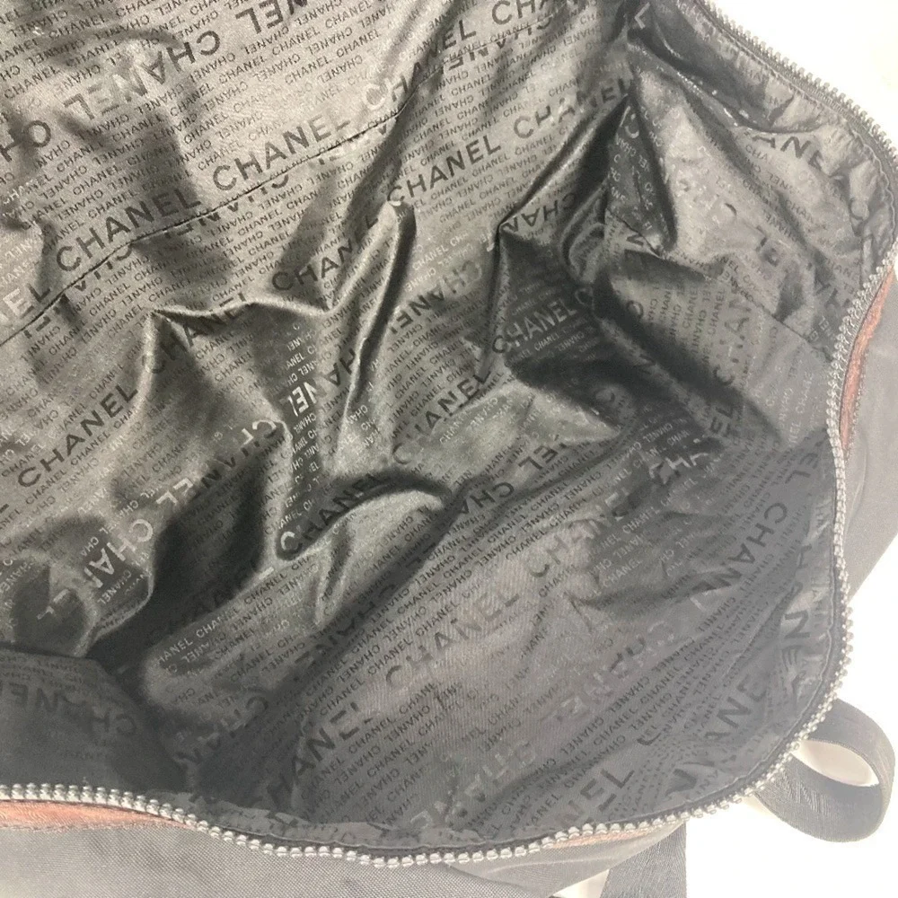 CHANEL Black Logo Shoulder Bag